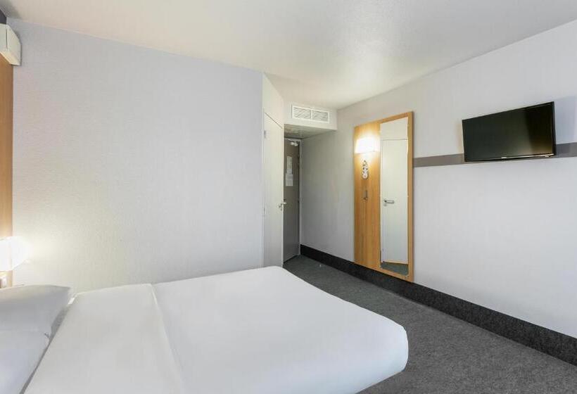 Номер Стандарт, B&b Hotel Béziers
