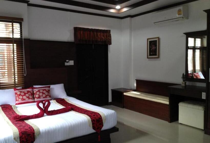 Трехместный Номер Deluxe, Khum Laanta Resort   Sha Extra Plus