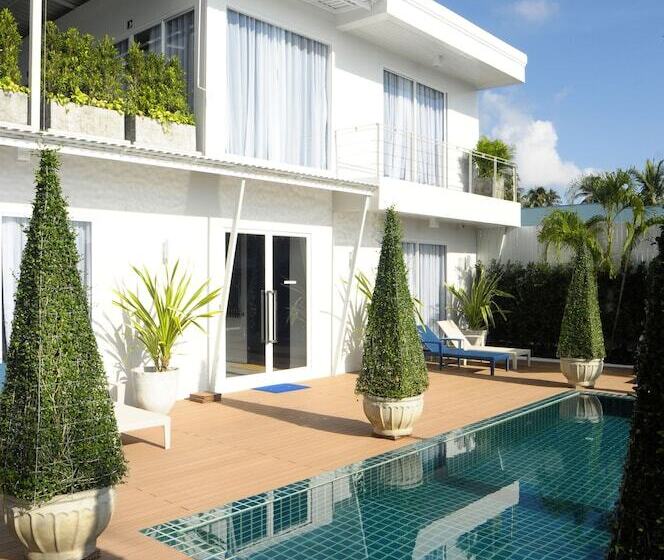 اتاق لوکس با چشم‌انداز دریا, Phuket Boat Quay