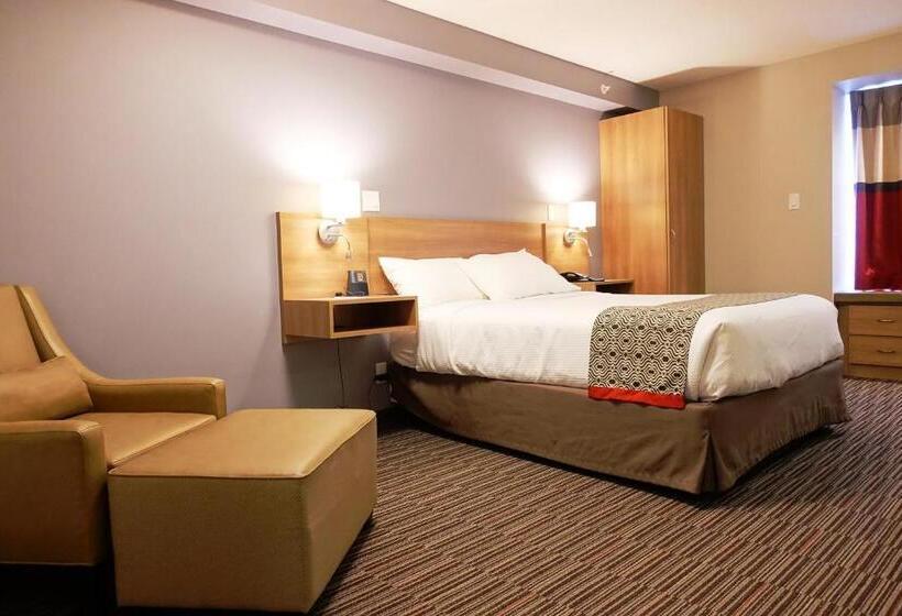デラックスルーム, Microtel Casselman