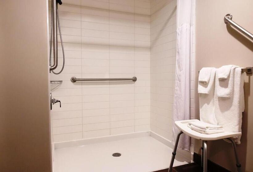 身障者適用スタンダードルーム, Microtel Casselman