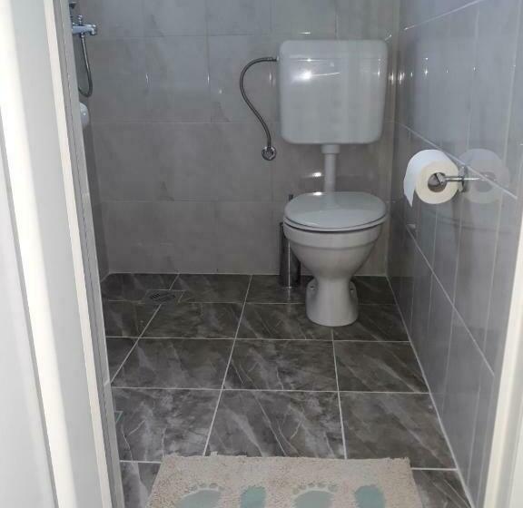 اتاق استاندارد, Farm House Godinje