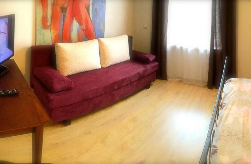 اتاق لوکس, More Guesthouse