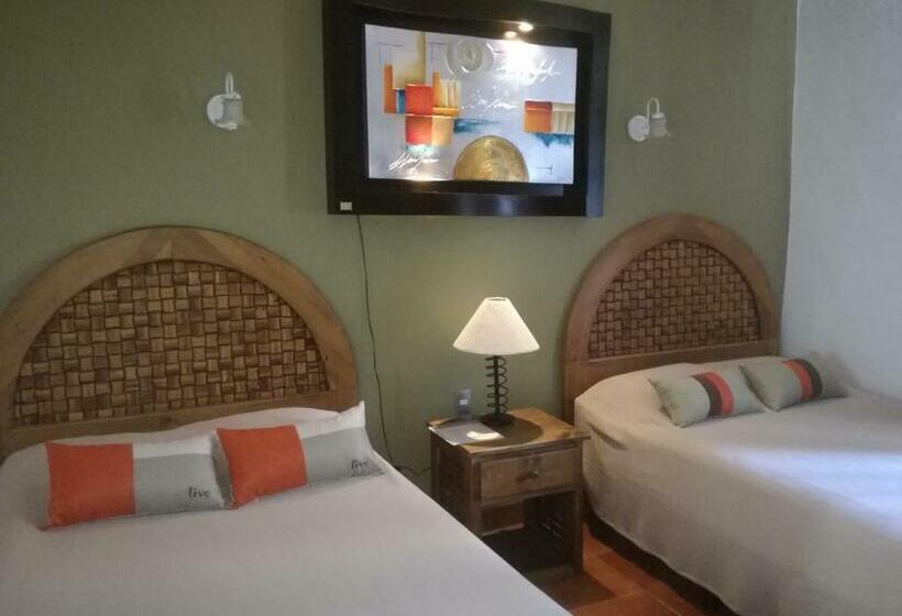 Quarto Quádruplo Estandar, La Ventana Del Tepozteco