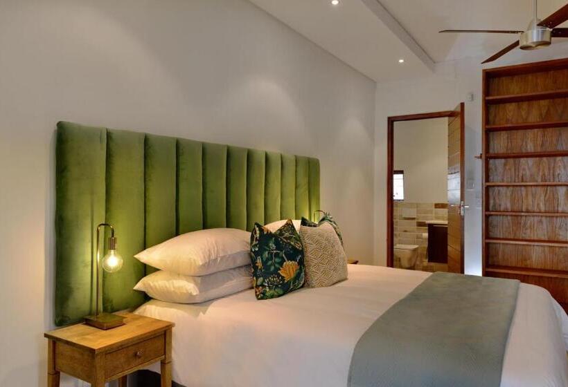 اتاق استاندارد, Ladybird Lodge
