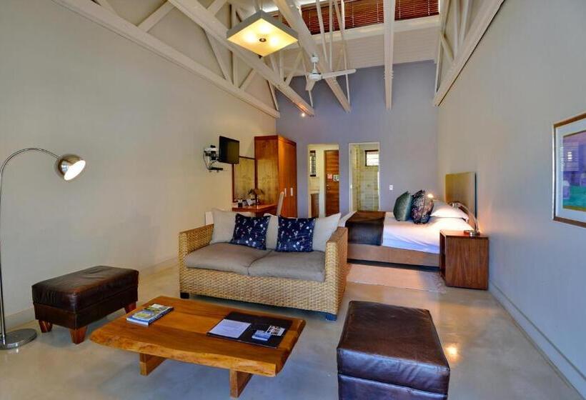 اتاق لوکس, Ladybird Lodge