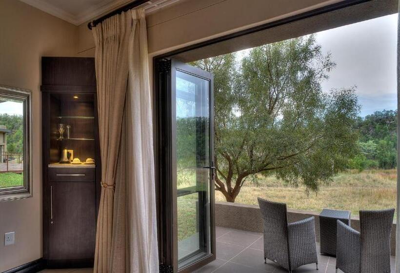 Номер Стандарт с Террасой, Legend Simba Safari   Legend Golf Safari Resort