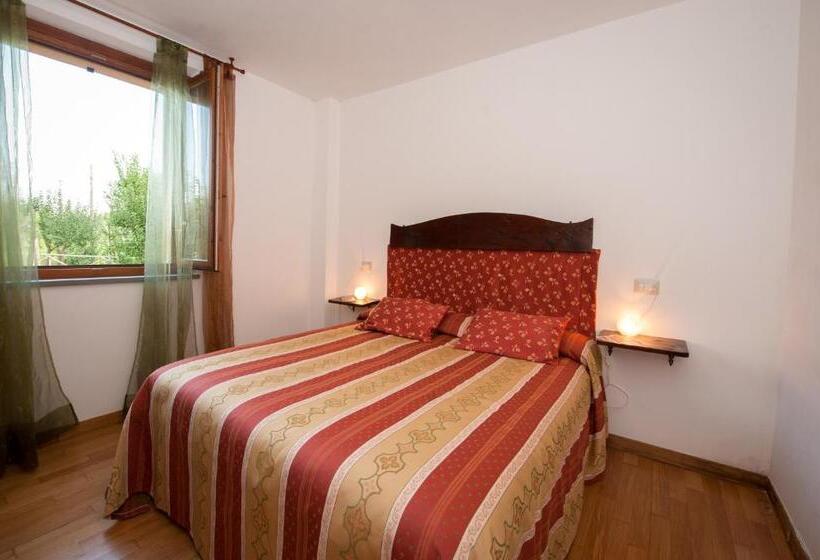 Апартаменты 1 Спальня Вид на Сад, Agriturismo I Gelsi Di Santa Cristina