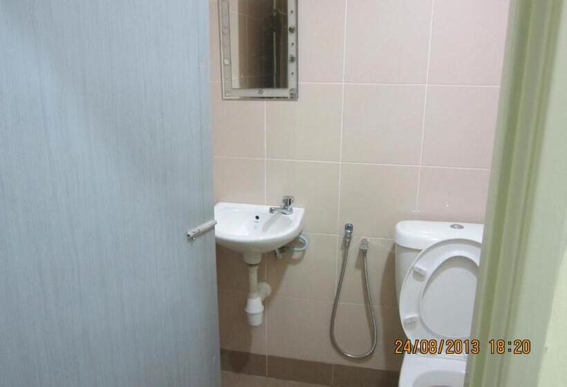 اتاق استاندارد چهار تخته, Best Seven Motel