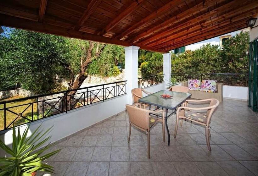 Апартаменты 1 Спальня, Crystal Blue Hotel, Barbati