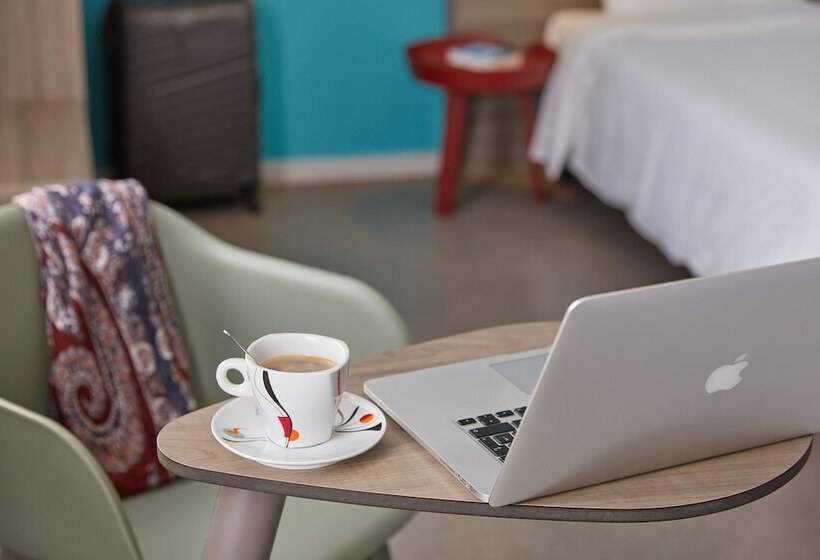 Номер Стандарт, Ashley Hotel Le Mans Sud
