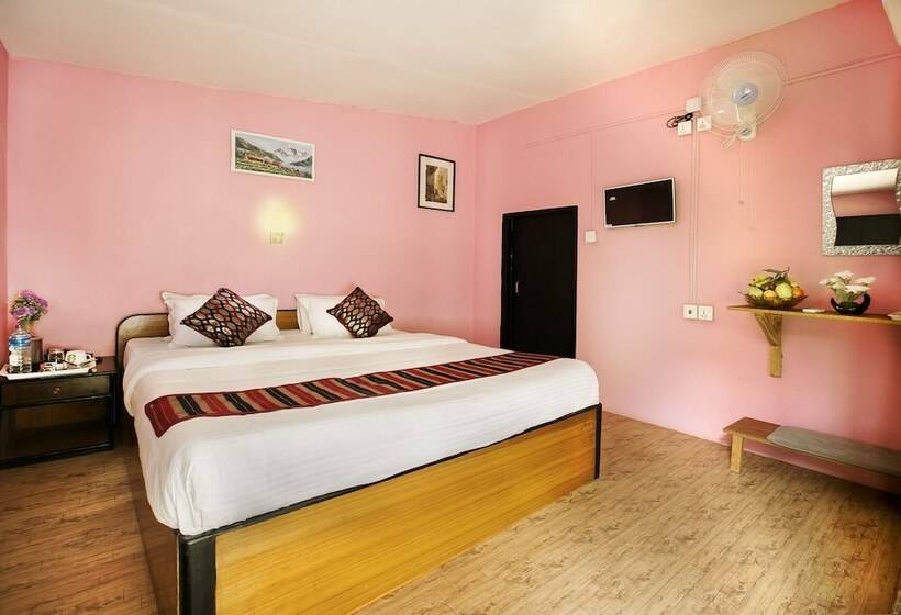 Standard Single Room, Sauraha Nana