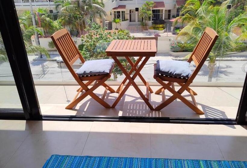 Апартаменты 1 Спальня, Vela S Condos Ocean Front