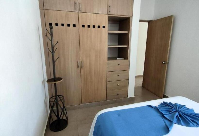 Apartament 1 Sypialnia Widok Basen, Vela S Condos Ocean Front