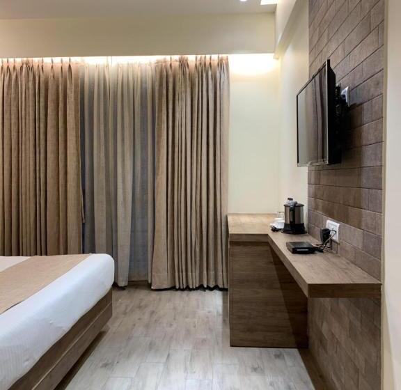 豪华房间, Zaras Resort Khandala