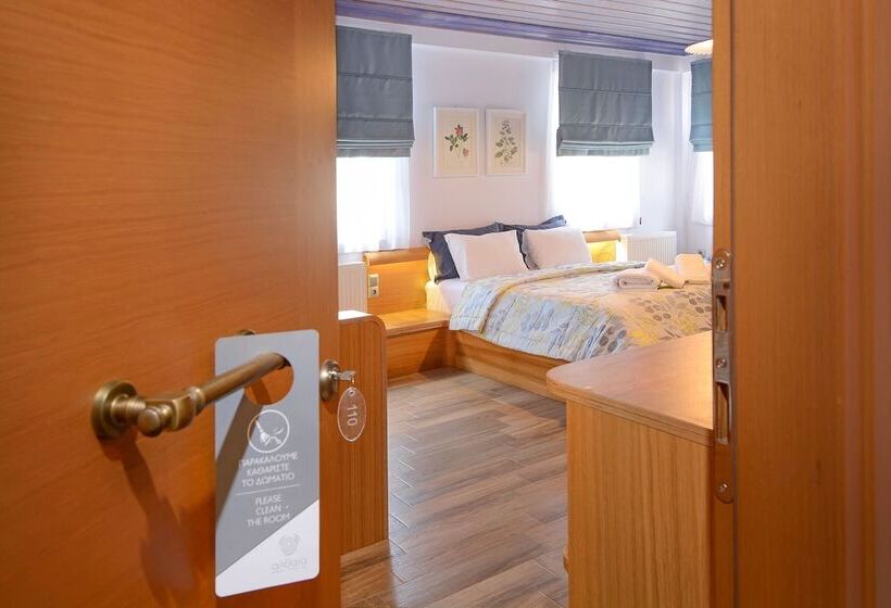 Полулюкс Одноместный с Террасой, Dilofo Hotel Luxury Suites