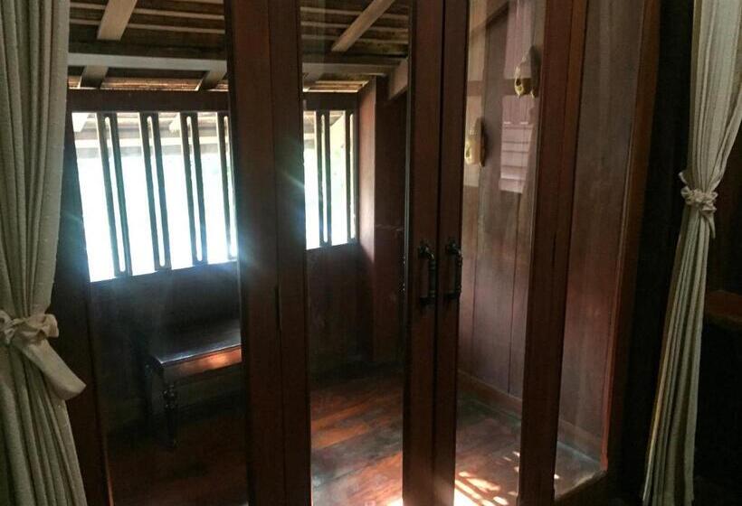 豪华房间, Villa Sayada