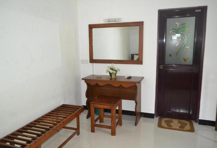 اتاق اکونومی, Sigiri Holiday Inn