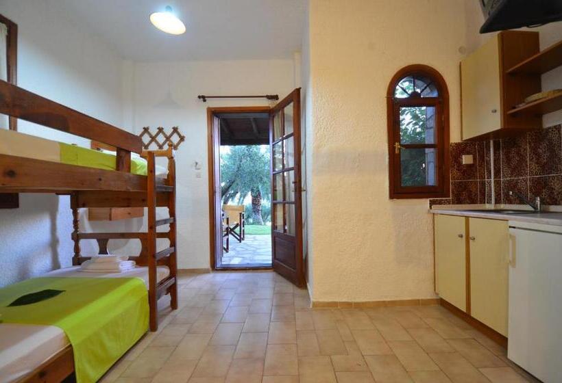 إستديو عائلى, Villa Kalliopi