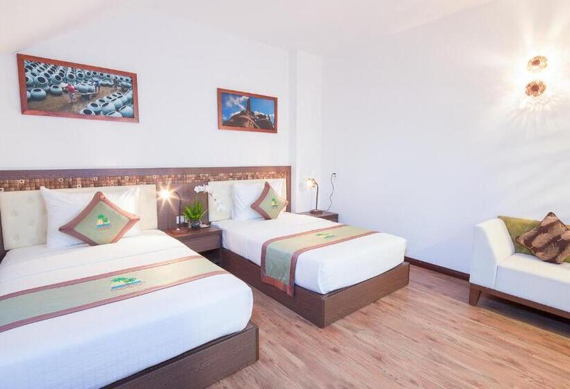 سوئیت با چشم‌انداز رودخانه, Ben Tre Riverside Resort
