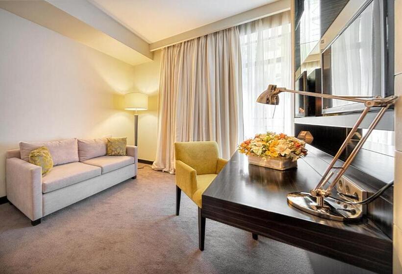 اتاق پرمیوم, Crowne Plaza   Borjomi, An Ihg