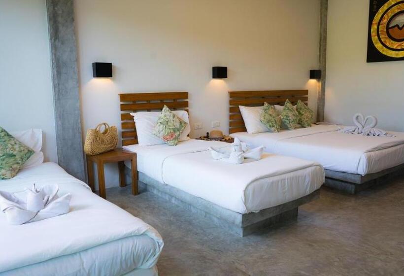 디럭스 4인 룸, Koh Tao Heritage