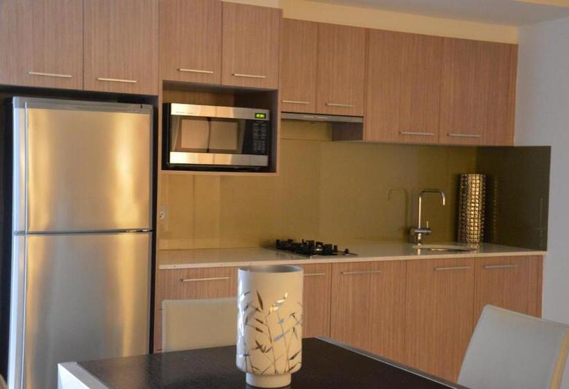 스탠다드 스튜디오, Cbd Executive Apartments