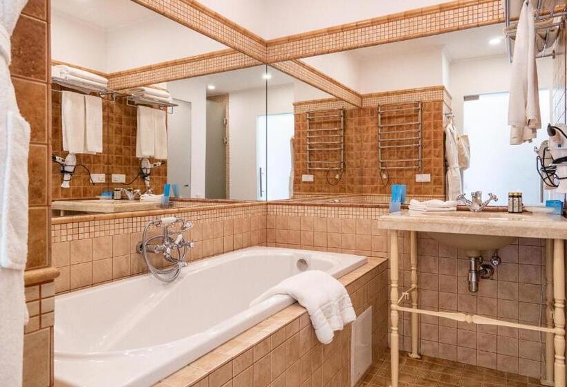 اتاق استاندارد با چشم‌انداز دریا, Boutique Hotel Portofino