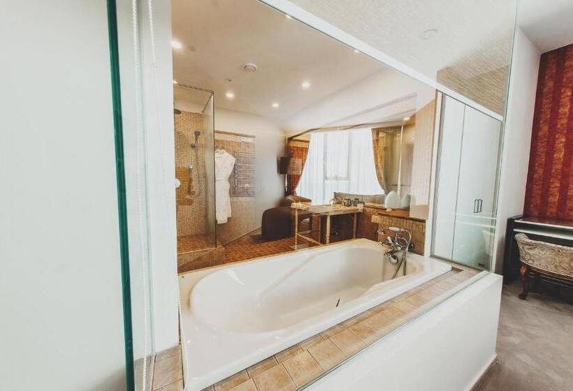 استودیوی استاندارد با چشم‌انداز دریا, Boutique Hotel Portofino