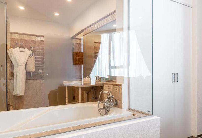 استودیوی استاندارد با چشم‌انداز دریا, Boutique Hotel Portofino