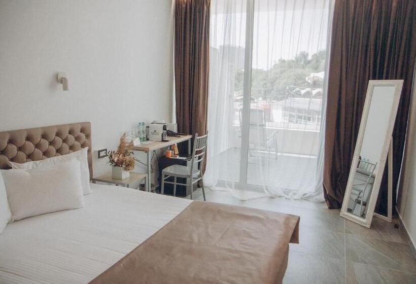 اتاق سوپریور با چشم‌انداز شهر, Boutique Hotel Portofino