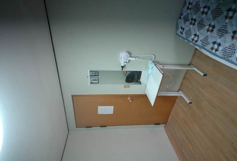 Quarto Basic, Apple Tree Guesthouse