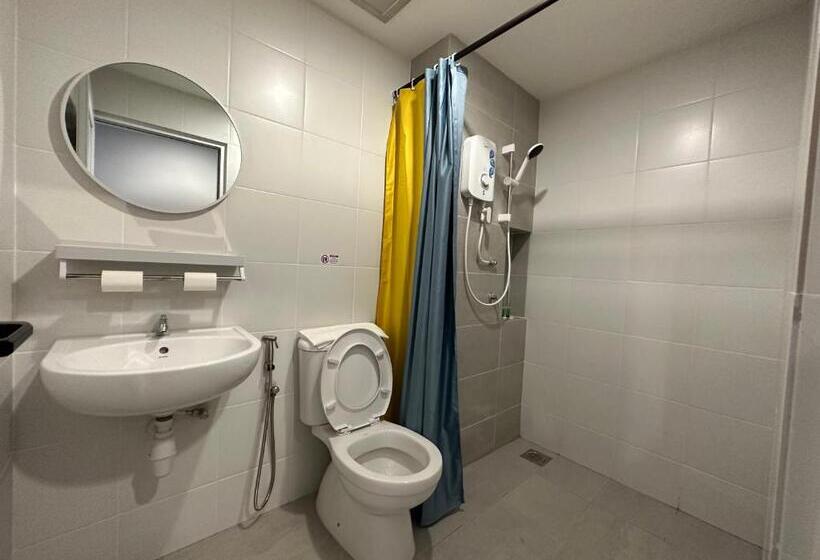 キングサイズベッドのデラックスルーム, T+ Hotel Sungai Petani