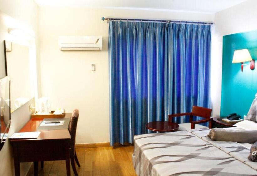 스위트, New Mwanza