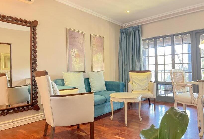 Escritório Superior, Amoris Guesthouse In Waterkloof Ridge