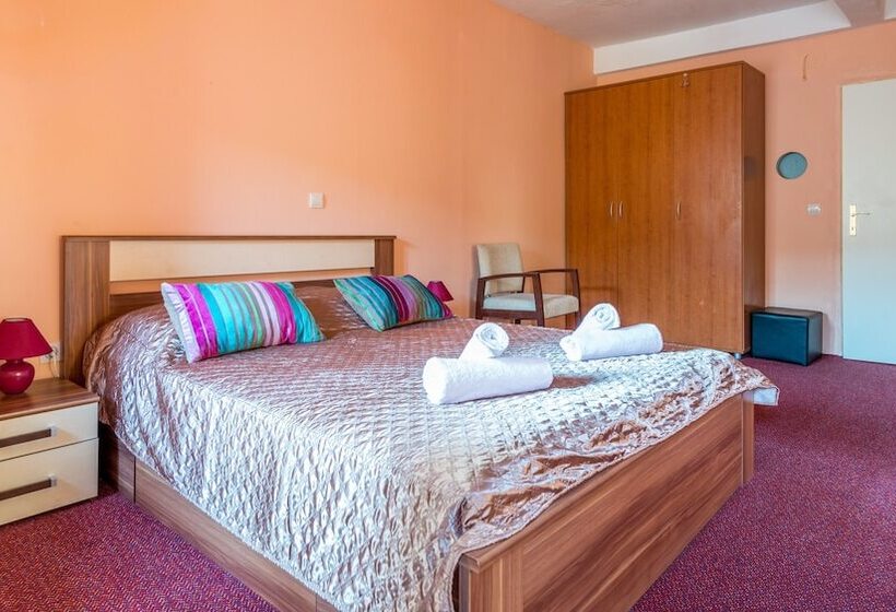 Apartamento 1 Dormitório, Apartments Abjanic