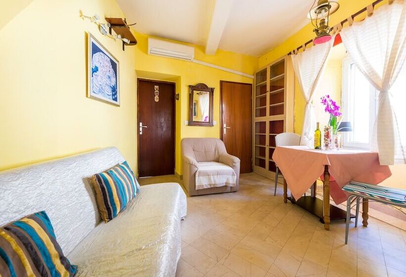 Apartamento 1 Dormitório, Apartments Abjanic