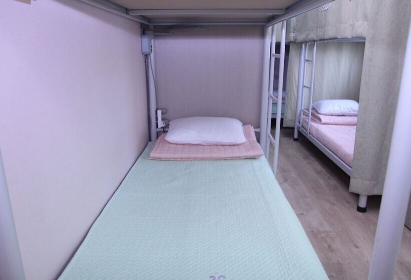 Кровать в Общей Комнате, Hostel Dahyun