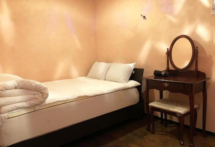 标准单人间, Hostel Yume Nomad Kobe