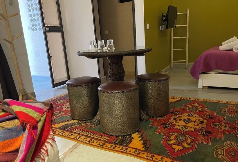 Superior Triple Room, Riad Samarine