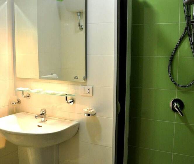 Triple Room Sea View, Riviera Spineta