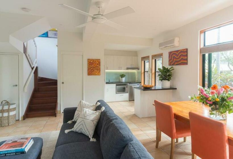 ツーベッドルーム　ヴィラ, The Crest Byron Bay