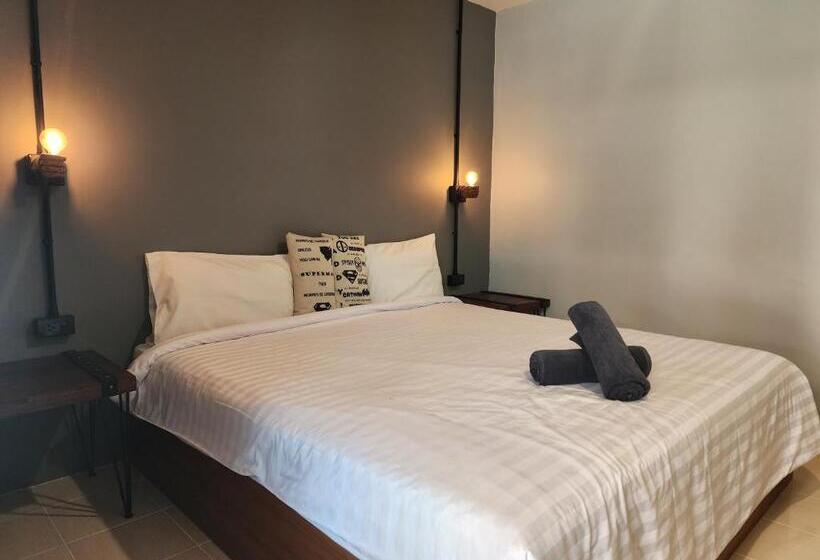 스탠다드 룸, Dfeel House