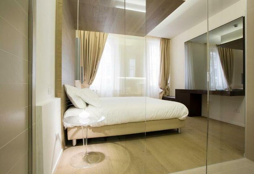 اتاق لوکس, Borgoleoni 18  Room And Breakfast