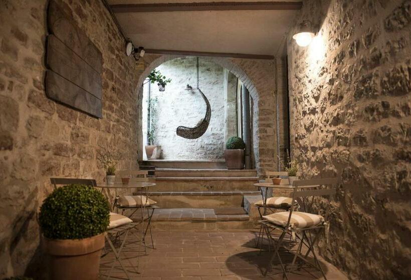 استودیوی استاندارد, Appartamenti San Francesco Spello