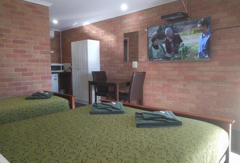 수피리어 룸, Travellers Inn Kaniva
