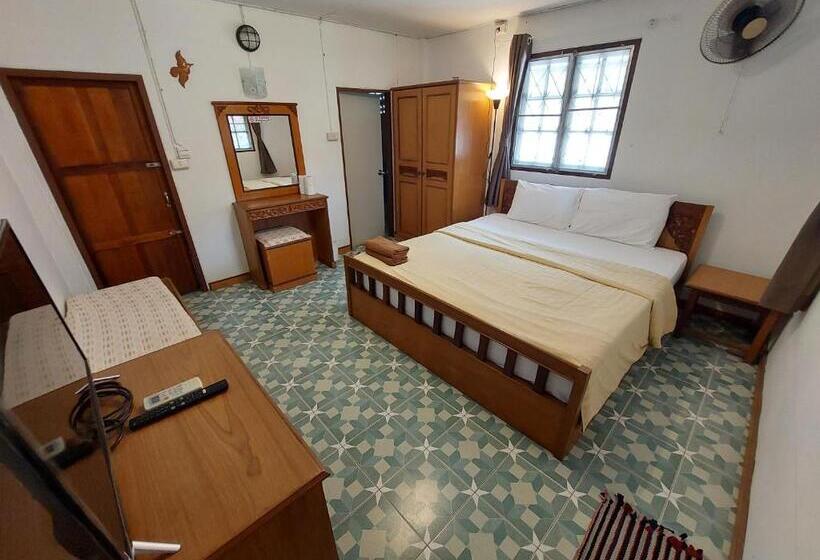 غرفة إقتصادية, Fullmoon House Samui