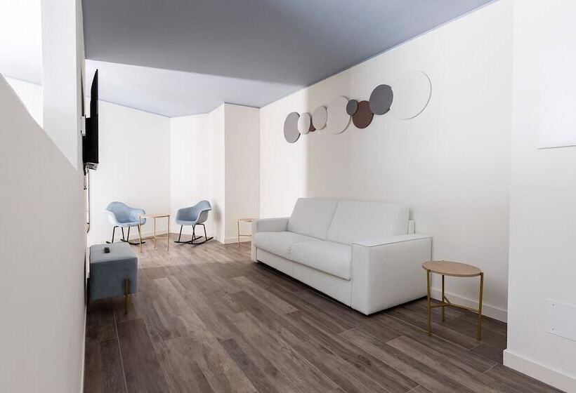 스위트, Mediterranee Family Hotel & Spa