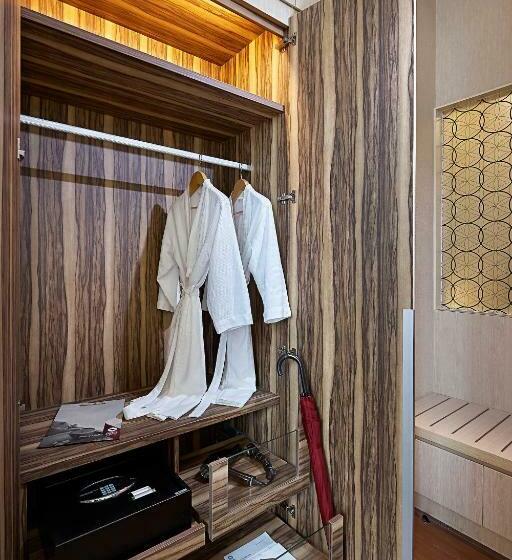 اتاق لوکس, Oasia Suites Kuala Lumpur