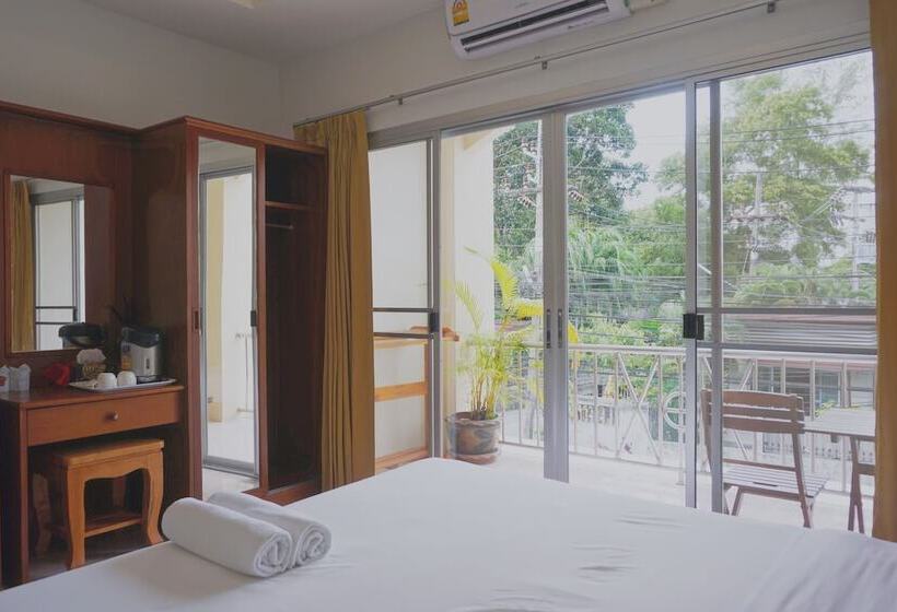 آپارتمان 1 خوابه با بالکن, Pensiri House   Sha Extra Plus